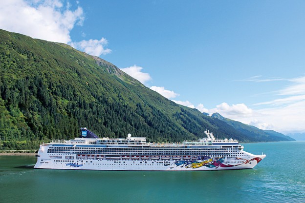 Norwegian Jewel cruise ship in Juneau, Alaska
