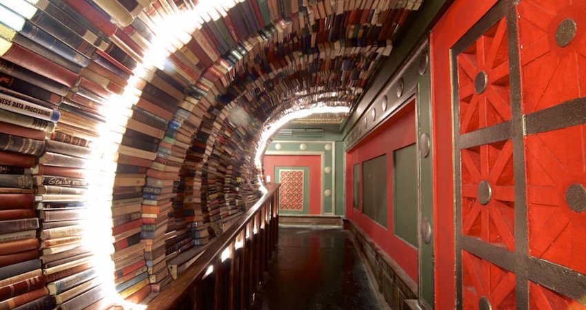 The Last Bookstore, Los Angeles