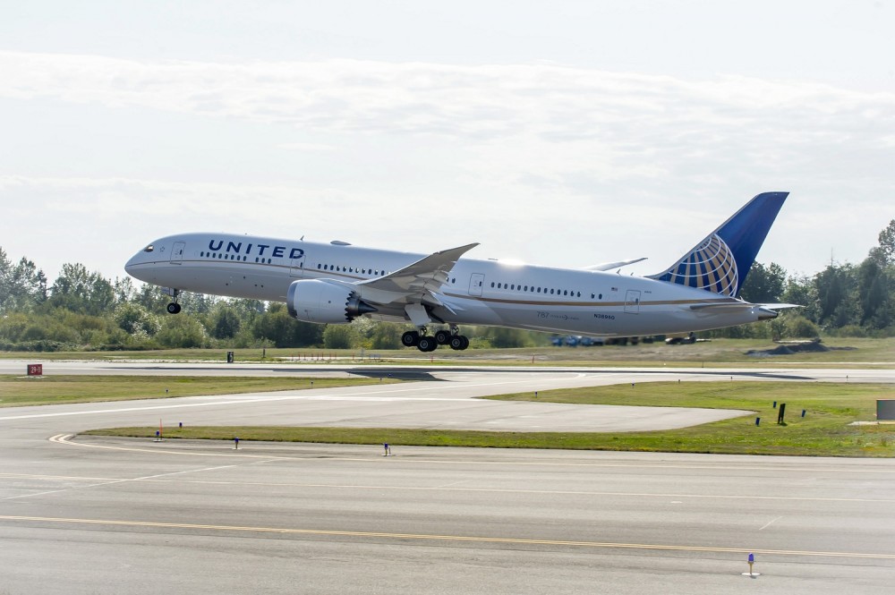 United airlines 787 Dreamliner