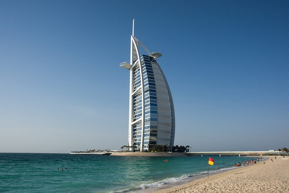 Burj al Arab in Dubai with ocean in front