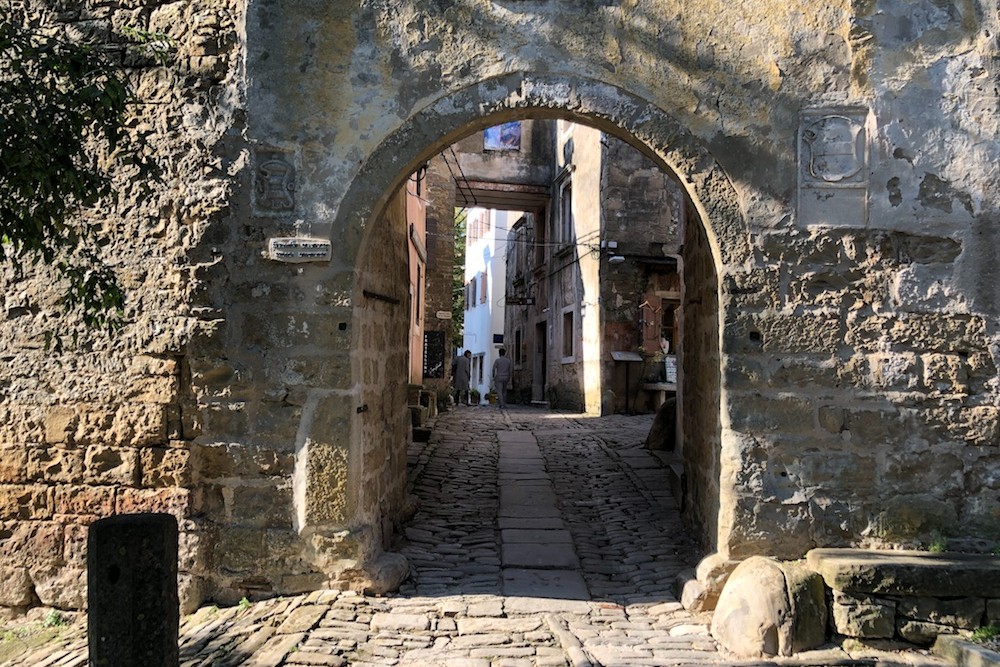 small alley and arched walkway in Split Old Town Croatia