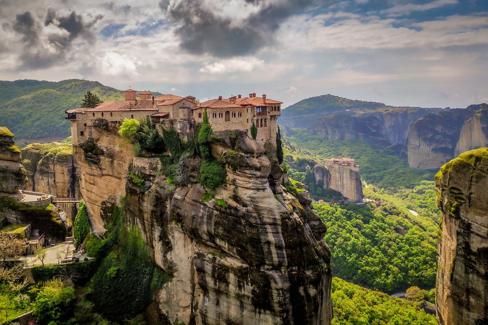 Varlaam monastery_Meteora_Greece-cr-Shutterstock