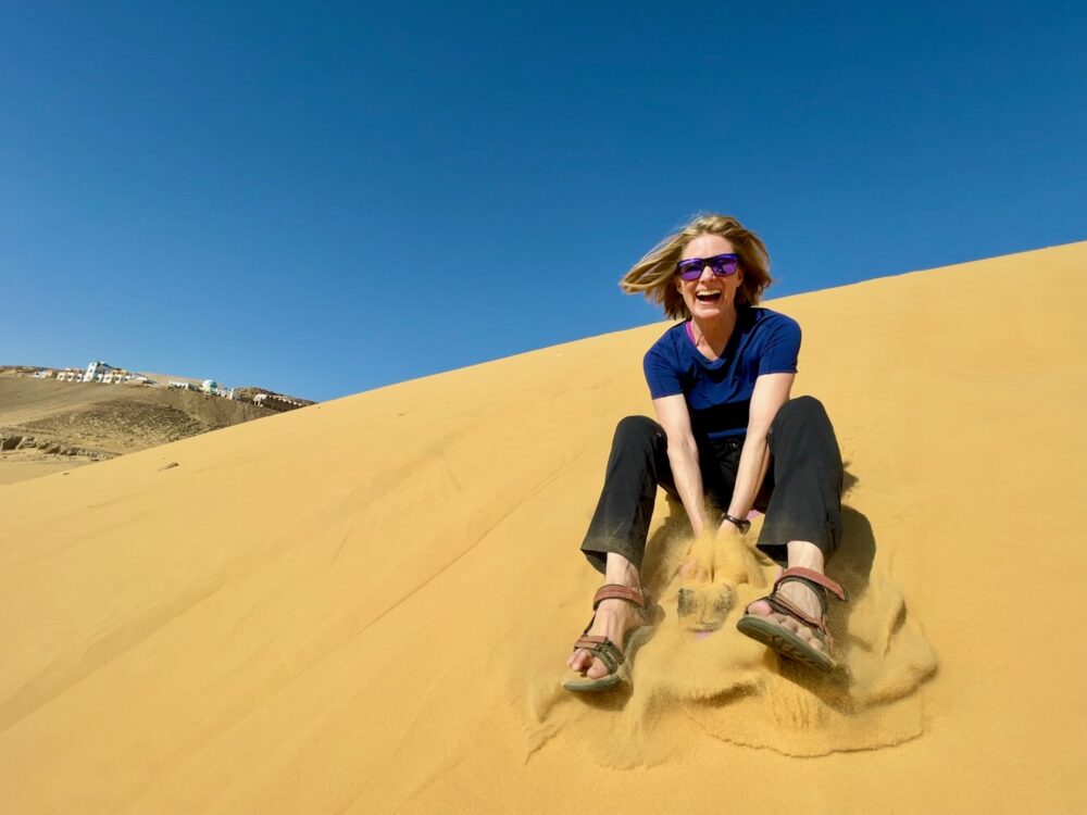 Brook sandboarding new Aswan.