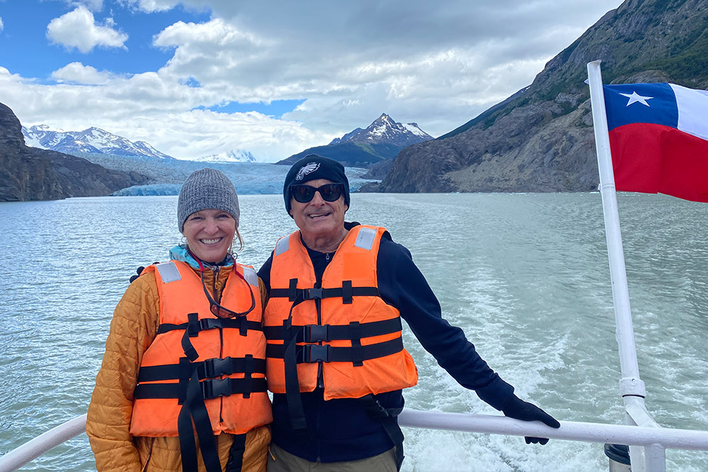 Boat ride on Lago Grey in Patagonia