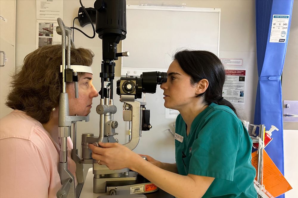 Wendy getting the eyes checked at Sydney Eye Hospital.