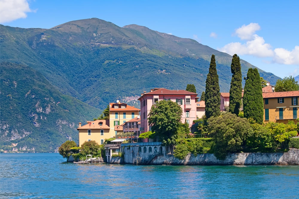 The Lakes Region: The Best of Lake Como and Beyond