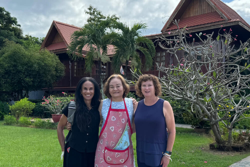 Stella Dyer with her cooking instructor, Pea, in Thailand.