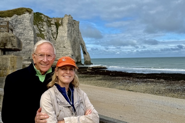 Mary Herne and David Kenin on the beach at Etretat, Normandy.