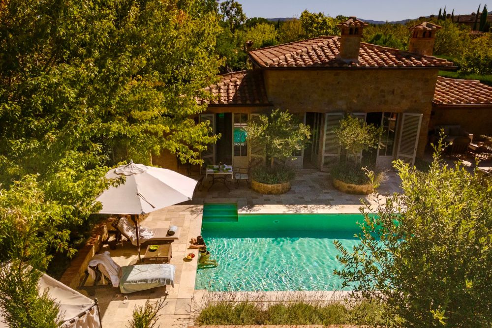 La Casa di Gerda with the pool in front of it in Borgo, Santo Pietro, Tuscany.